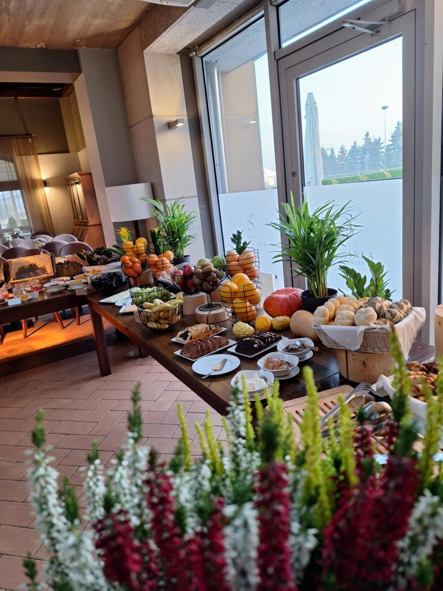 Sielanka Nad Pilica Hotel Варка Екстериор снимка