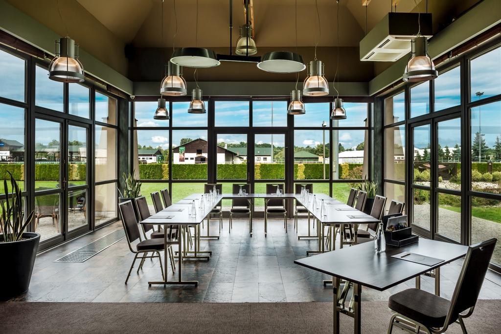 Sielanka Nad Pilica Hotel Варка Екстериор снимка